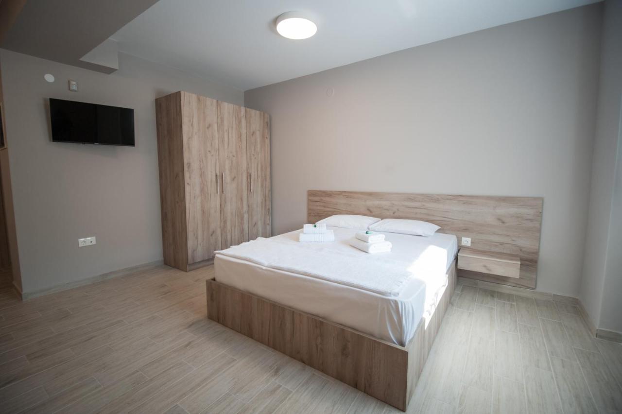 Niki'S Apartments Peraia  Ngoại thất bức ảnh